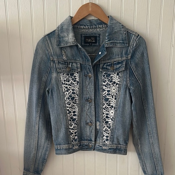 Rue21 Blue Denim Jacket with Lace Accents sz Small - Picture 4 of 13